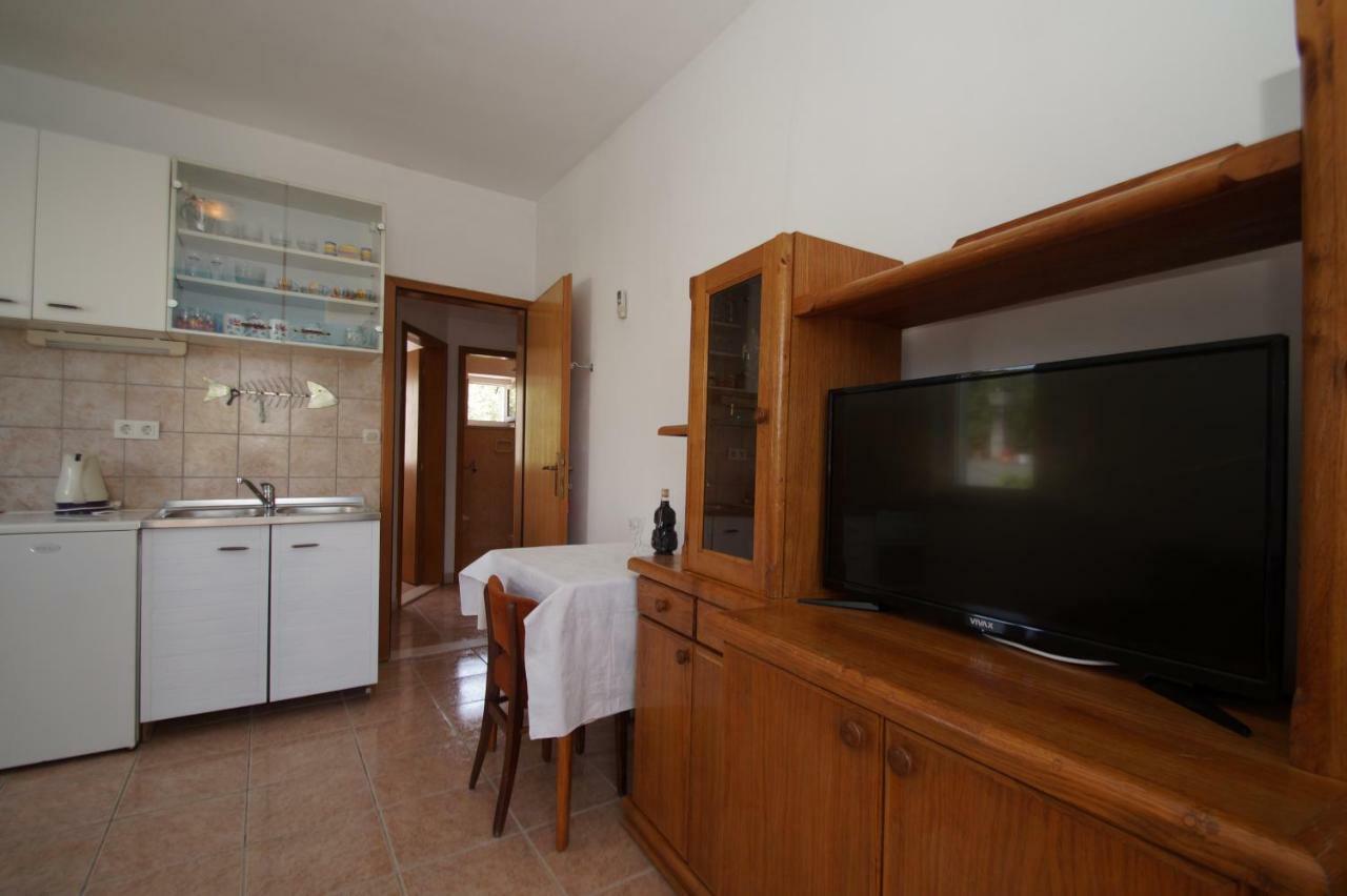 Vita Apartments Zrnovo Екстер'єр фото