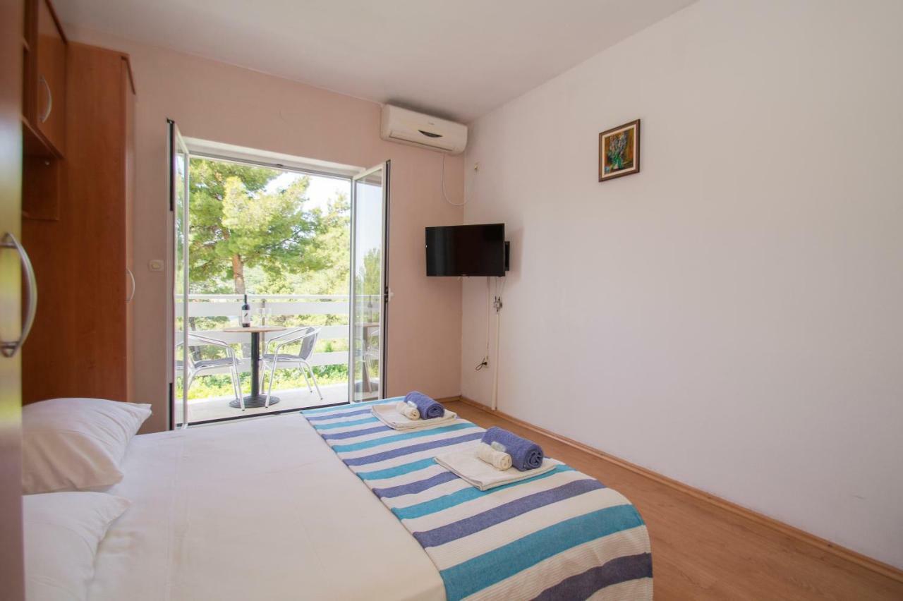 Vita Apartments Zrnovo Екстер'єр фото