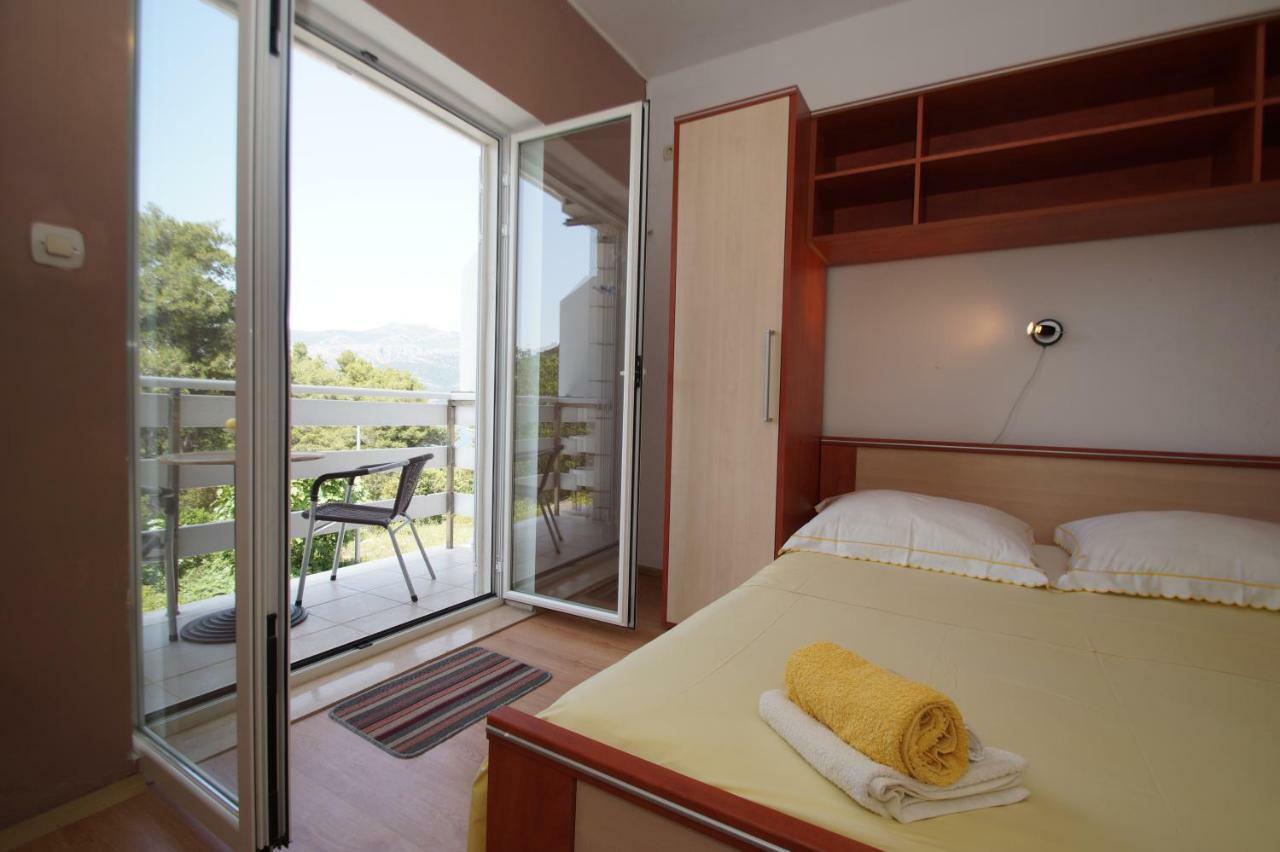 Vita Apartments Zrnovo Екстер'єр фото