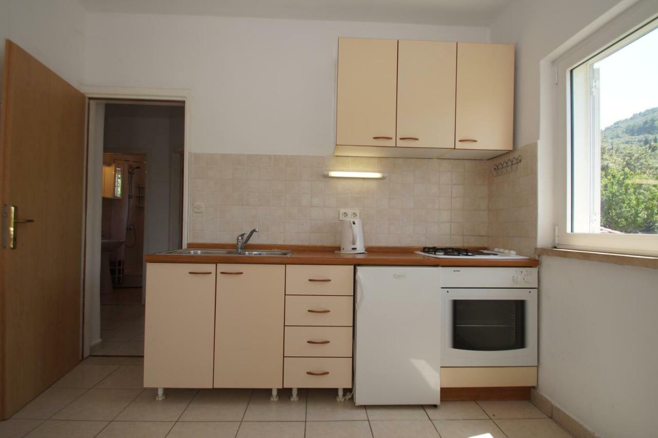 Vita Apartments Zrnovo Екстер'єр фото