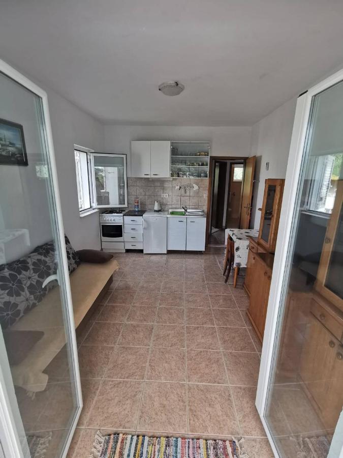 Vita Apartments Zrnovo Екстер'єр фото